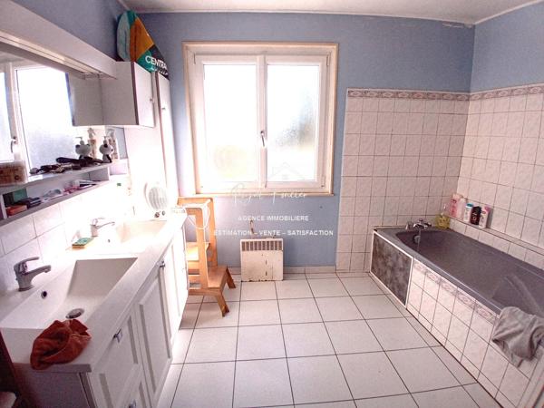 Vue sur la campagne, bel espace extérieur