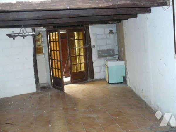 Maison à Vendre à Isches (88320) en Vosges (88)

Situation géographique : La maison se situe ...