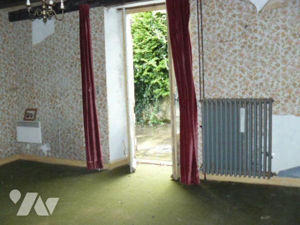 Maison à Vendre à Isches (88320) en Vosges (88)

Situation géographique : La maison se situe ...