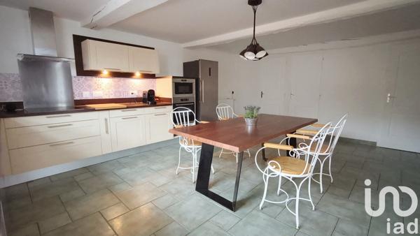 Maison de village 5 pièces de 152 m² à Faissault (08270)