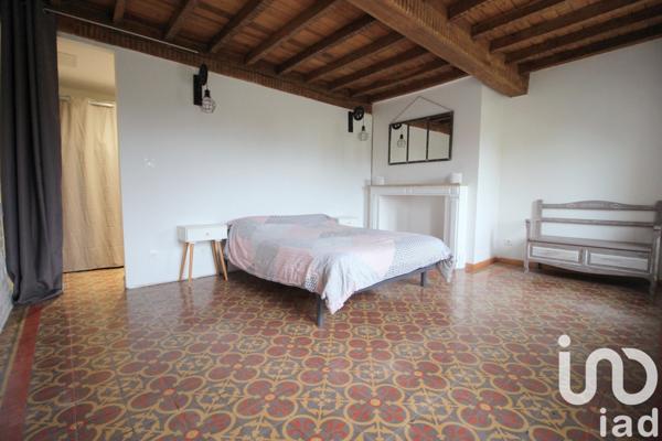 Maison de village 5 pièces de 152 m² à Faissault (08270)