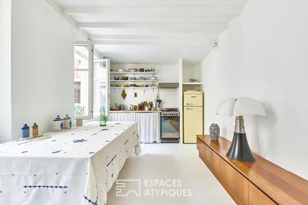 Duplex « comme une maison » aux volumes aériens – Télégraphe