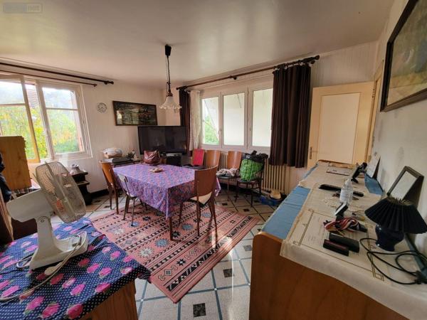 Maison à restaurer à vendre à Jallans dans l'Eure-et-Loir (28200), ref : RC/924