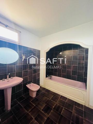 Eysines_Maison de 210 m² sur parcelle de 660 m²