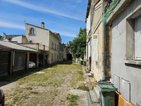 Terrain a bâtir 230m² victoire