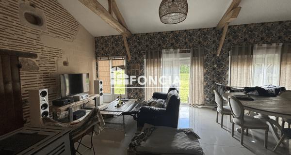 À vendre Maison 6 pièces 210 m² - Aiguillon 47190