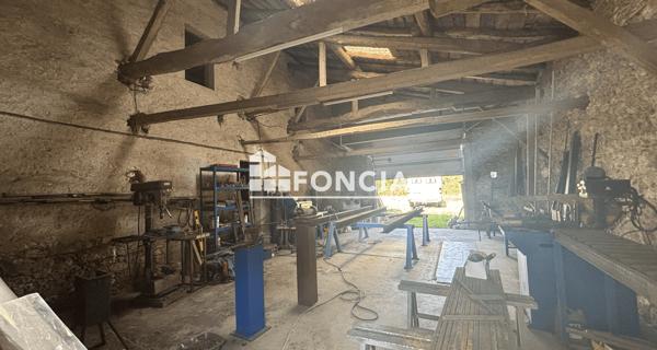 À vendre Maison 6 pièces 210 m² - Aiguillon 47190