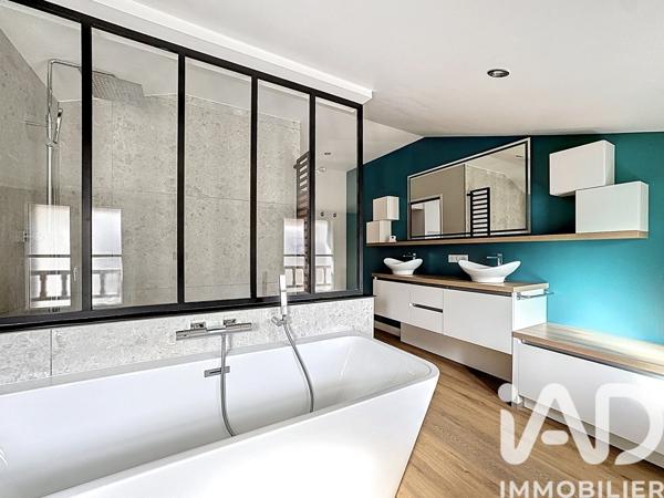 Appartement à vendre 5 pièces 242 m² Châlons-en-Champagne