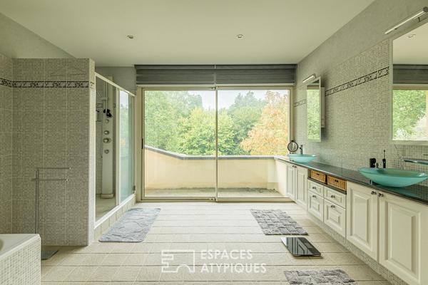 Maison d’architecte et son parc aux portes de Bordeaux