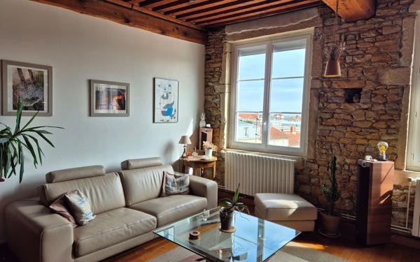 Appartement à vendre    3 pièces • 72,10 m2 Lyon 4