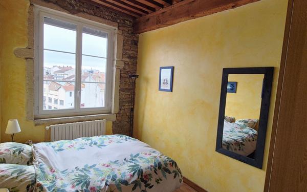 Appartement à vendre    3 pièces • 72,10 m2 Lyon 4