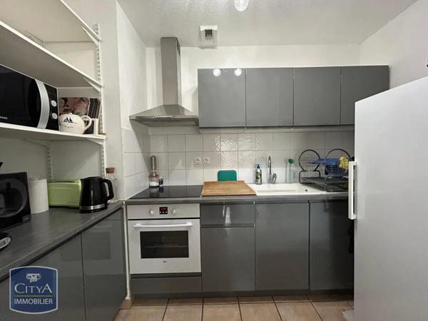 Appartement à louer 3 pièces 56.66m² Béziers (34500)