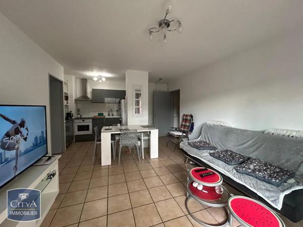 Appartement à louer 3 pièces 56.66m² Béziers (34500)
