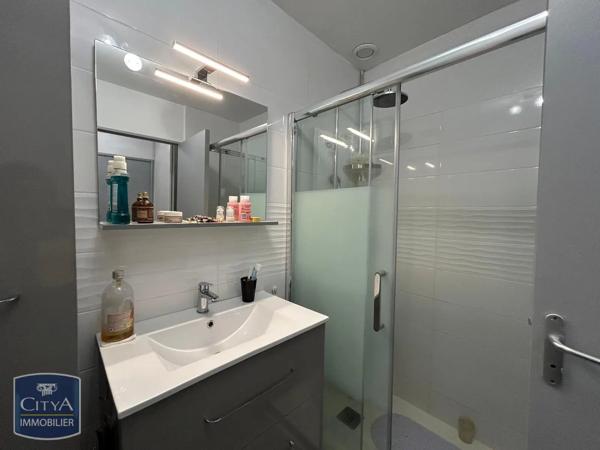 Appartement à louer 3 pièces 56.66m² Béziers (34500)