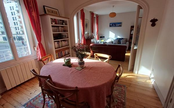 Appartement à vendre    3 pièces • 82,40 m2 Lyon 7