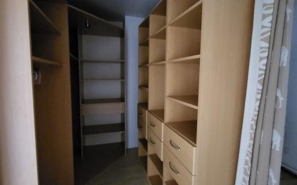 Appartement à louer    4 pièces • 167,96 m2 Agen