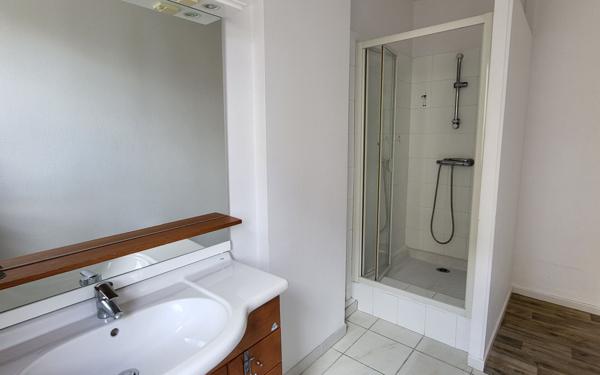 Appartement à louer    4 pièces • 167,96 m2 Agen