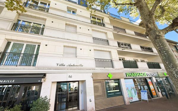 Appartement à vendre    3 pièces • 50,94 m2 Antony