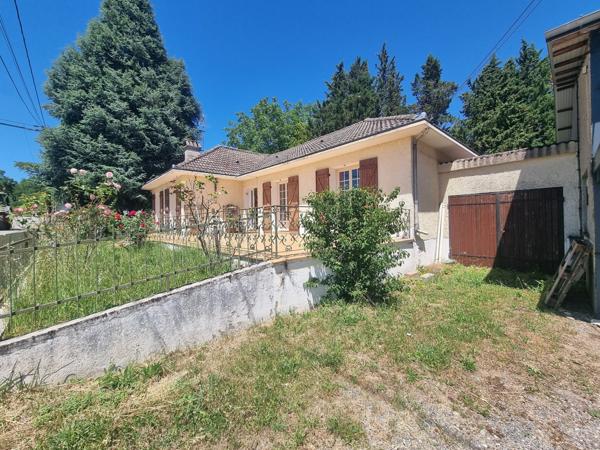 très belle maison sur les chemins de Compostelle