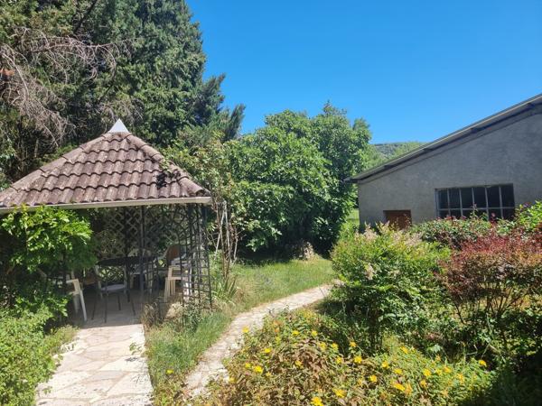 très belle maison sur les chemins de Compostelle