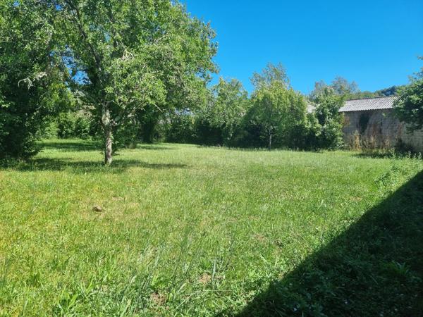 très belle maison sur les chemins de Compostelle