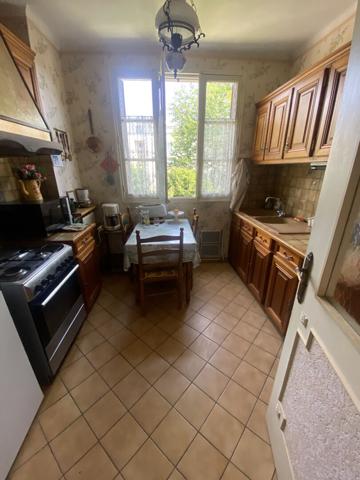 Maison Bobigny 6 pièce(s) 158 m2 240m2 terrain