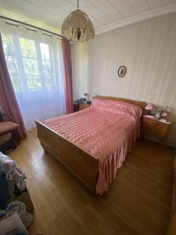 Maison Bobigny 6 pièce(s) 158 m2 240m2 terrain