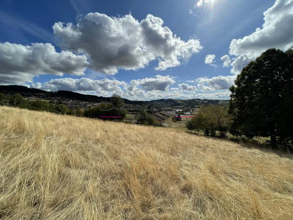 Terrain constructible - 2 000m²
