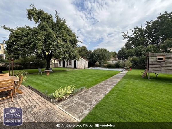 Maison à vendre 7 pièces 170m² Dasle (25230)