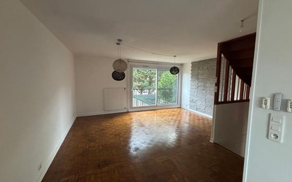 Maison à louer    5 pièces • 90 m2 Pontault-Combault