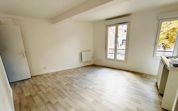 Appartement à louer    1 pièce •  Rosny-sous-Bois