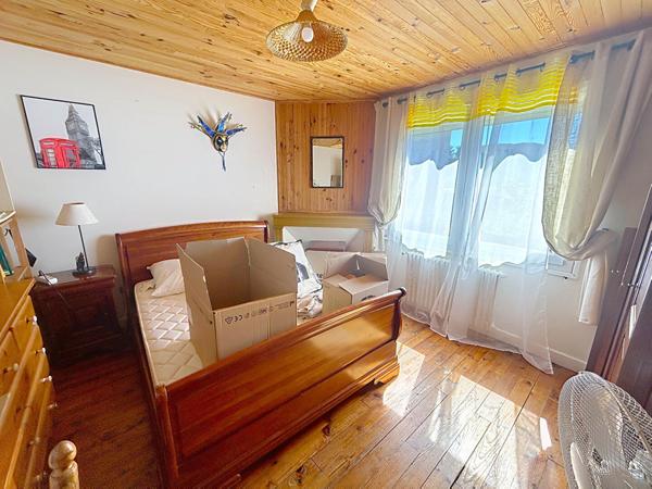 MAISON AGRÉABLE AVEC GRAND TERRAIN CONSTRUCTIBLE / IDÉALE FAMILLE PAMIERS