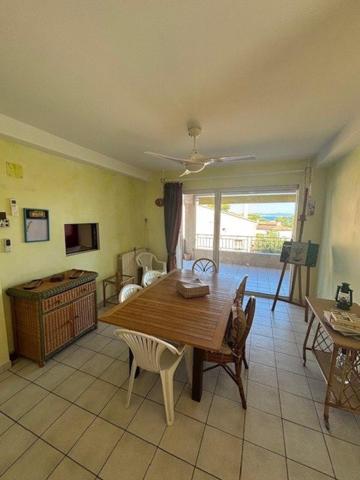 Maison famililale avec vue mer-Le Brusc