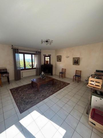 Maison famililale avec vue mer-Le Brusc