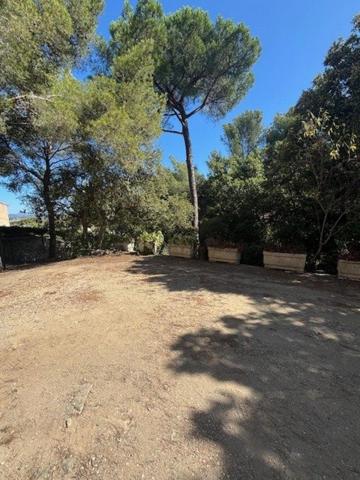 Maison famililale avec vue mer-Le Brusc