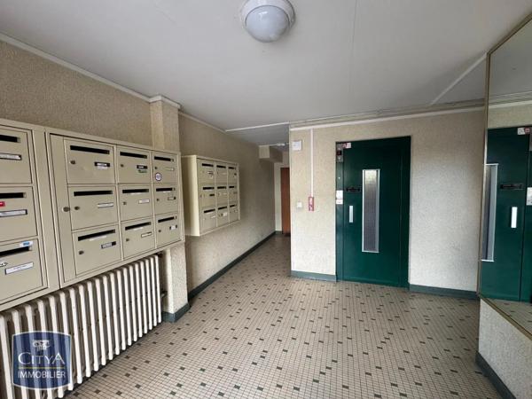 Appartement à louer 1 pièce 27.75m² Le Mans (72000)