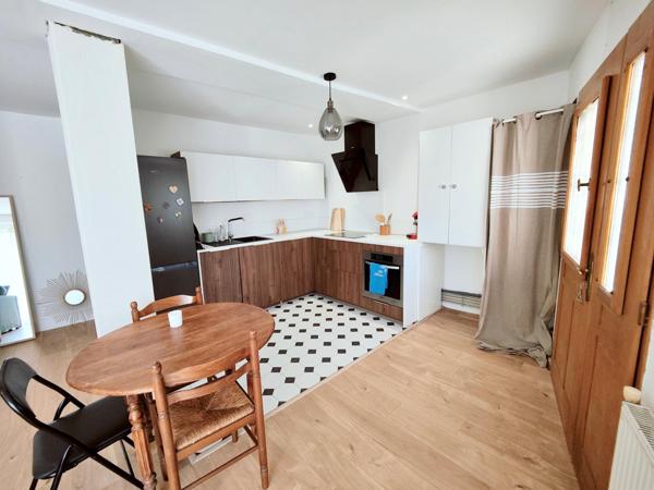 T2 49 m²- 12€/mois. DPE C. Proche Tram. Au calme.