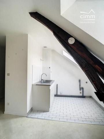 Appartement à deux pas de la gare et 5 minutes à pied du centre ville de MONTARGIS 45200.