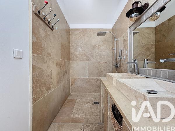 Maison à vendre 4 pièces 96 m² Sainte-Tulle