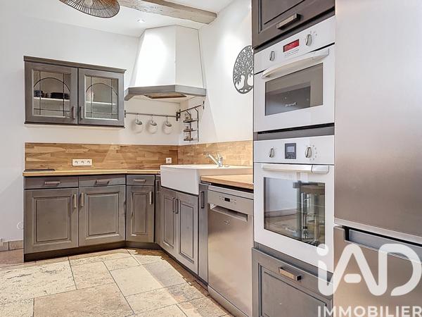 Maison à vendre 4 pièces 96 m² Sainte-Tulle