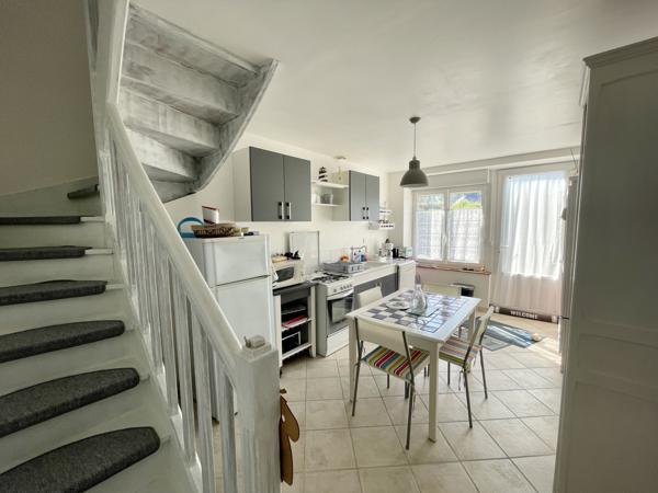 Ensemble de 2 maisons - 3 et 2 chambres