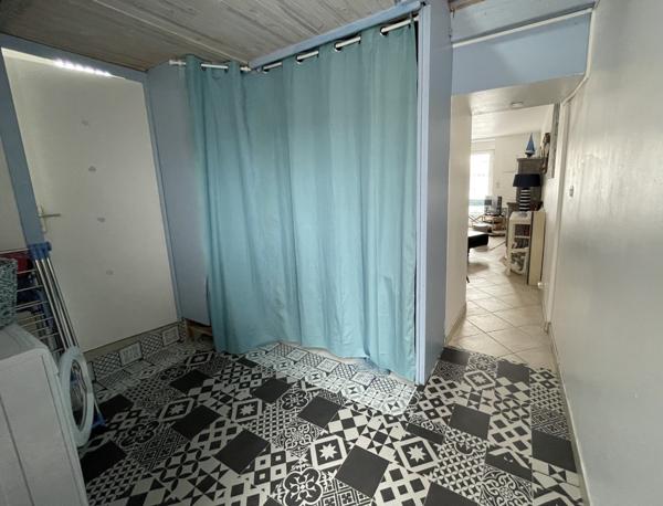 Ensemble de 2 maisons - 3 et 2 chambres