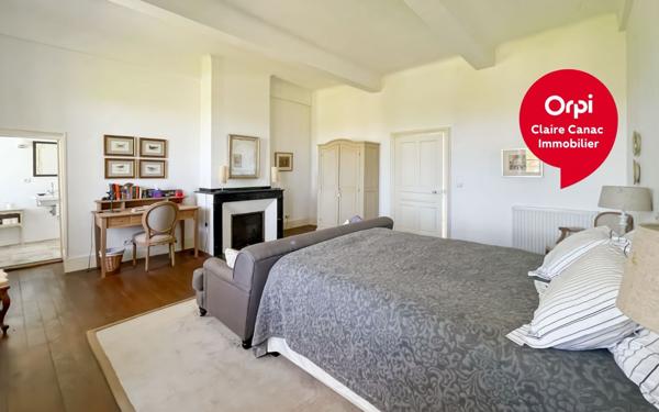 Maison à vendre    10 pièces • 500 m2 Carbes