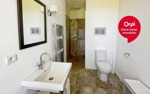 Maison à vendre    10 pièces • 500 m2 Carbes