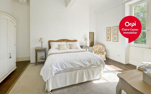 Maison à vendre    10 pièces • 500 m2 Carbes