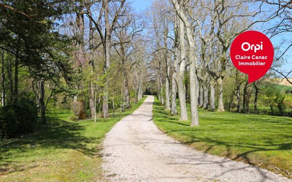 Maison à vendre    10 pièces • 500 m2 Carbes