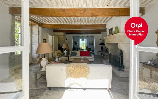 Maison à vendre    10 pièces • 500 m2 Carbes