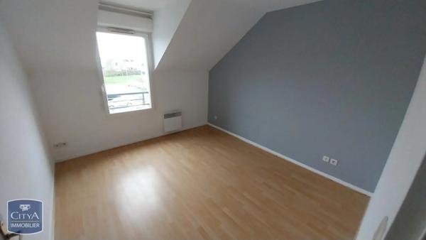 Appartement à louer 2 pièces 54.15m² Montigny-en-Gohelle (62640)