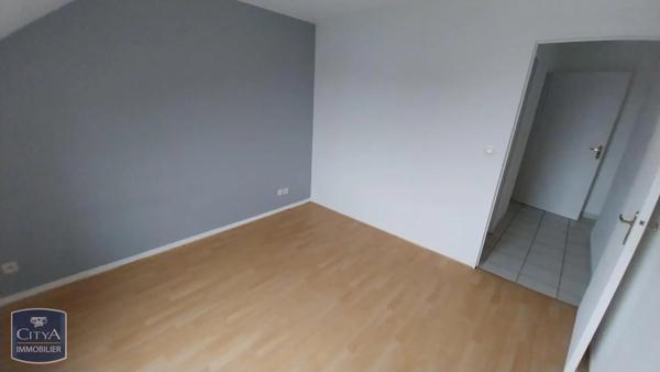 Appartement à louer 2 pièces 54.15m² Montigny-en-Gohelle (62640)
