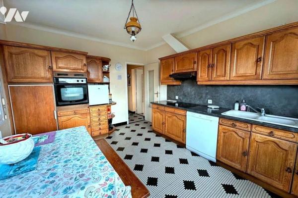 A VENDRE Maison individuelle sur sous-sol total, à FRANQUEVILLE-SAINT-PIERRE (76520), d'une sur...